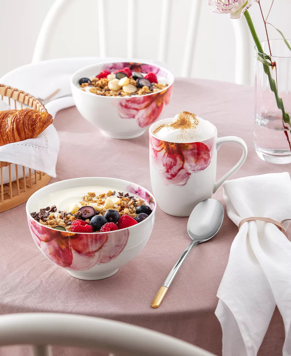 Villeroy & Boch Rose Garden Rice Bowl 7 Villeroy & Boch Rose Garden Rice Bowl - Image 5