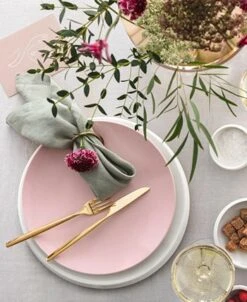 Villeroy & Boch Rose Garden Dinner Plate -Villeroy & Boch 22301691 fpx