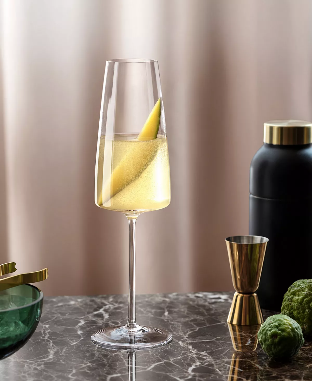 Villeroy & Boch Metro Chic Champagne Flute Set, 2 Piece 7 Villeroy & Boch Metro Chic Champagne Flute Set, 2 Piece - Image 5